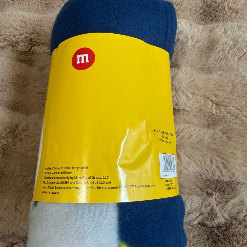 NWT M&M's Character Fleece Blanket
